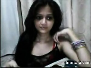 Indian Teenager Fall on webcam